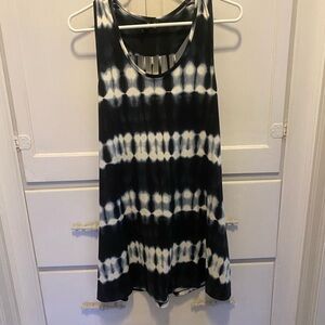 Stylish Black and White Tie-Dye Mini Dress